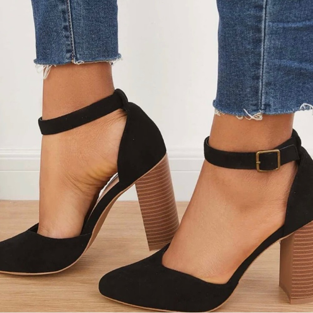Block high heel pumps with ankle strap. Size 6